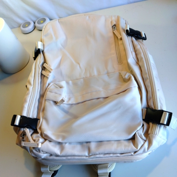Other - Bag ackt